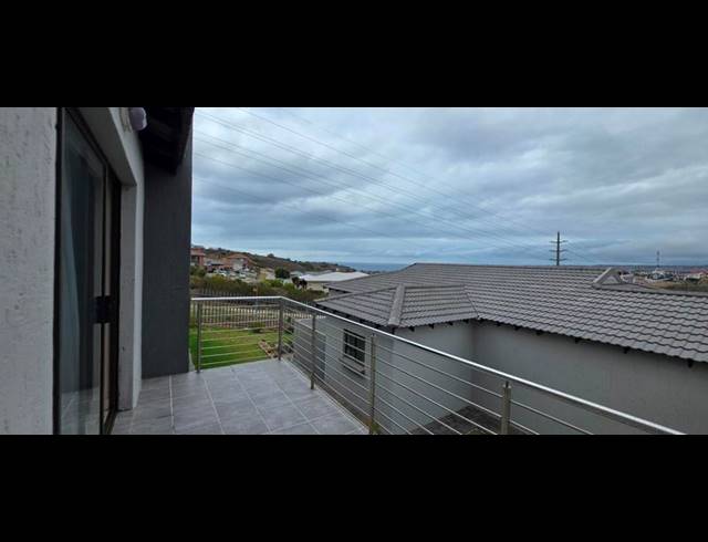 4 BEDROOM TOWNHOUSE FOR SALE IN SEEMEEU PARK